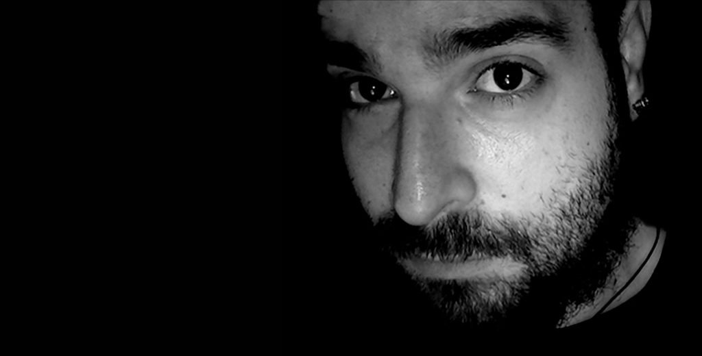 Robert Pineda - Técnico Superior En Sonido, Compositor, Productor Musical & Desarrollador Web