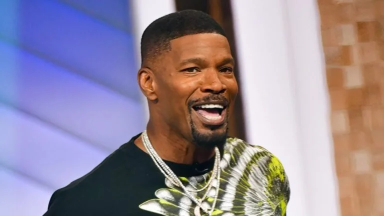 Jamie Foxx hace su primera aparición pública desde 'Medical Complication'