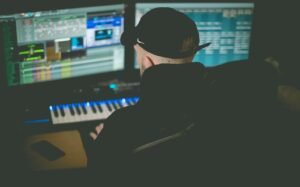 Los 5 Mejores Plugins de Producción Musical